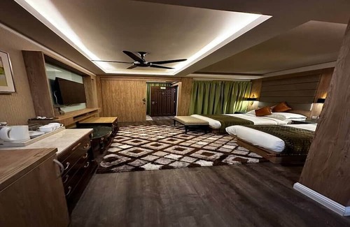 Pulau Perhentian Kecil Resort | Sharila Island resort Bluestar