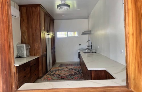 Acajutla House | Rancho CornoaDelMar Spacious 5 Bedroom Private Beach House w/AC and Hot Water