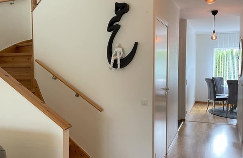 Steningehojden Villa | Nice Villa in Stockholm Near Arlanda Airport