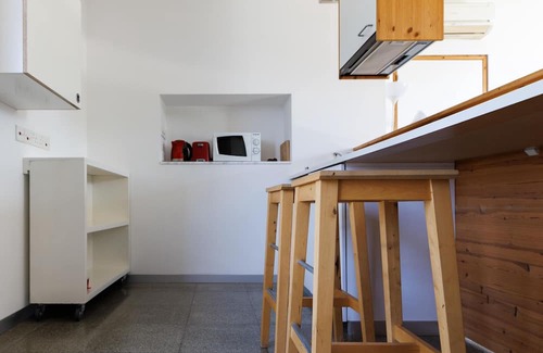 Pentakomo Apartment | Eunoia | One-Bedroom Apartment, Art by PraXis Apartments