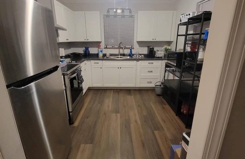 Coal Grove House | Modern Comfort Near KDMC: 3BR Home w/Workspace & Coffee Bar