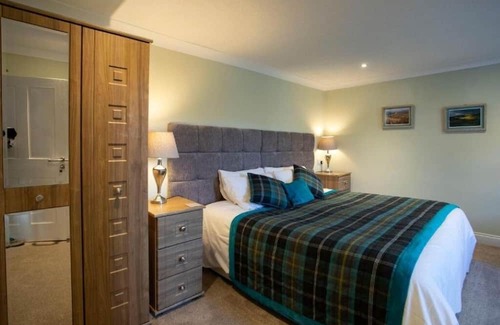 Morebattle Bed & Breakfast | The Templehall : Superior Double or Twin Room