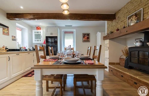 Le Castera House | Gîte En Magnet - LE CASTERA