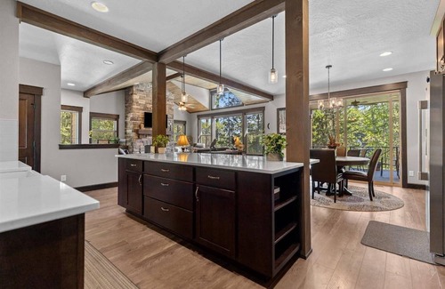 Blanchard House | Lakefront w/Access - Non Motorized |Near Stoneridge Golf Course | 30 minutes to Silverwood | Hot Tub
