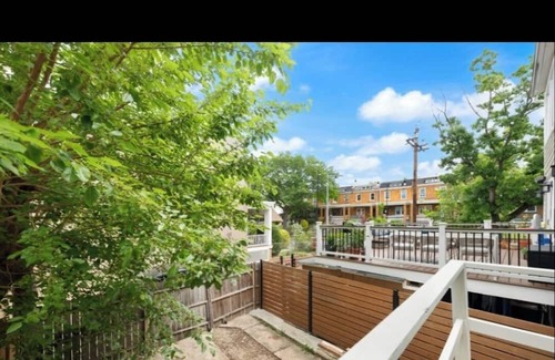 Petworth House | Roomy three bedroom house in NW Washington DC. Open space concept, pretty