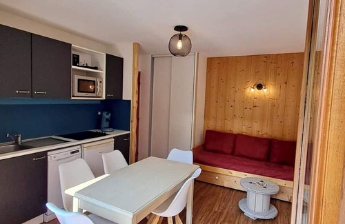Saint-Francois-Longchamp Apartment | PIED DES PISTES 4 persons with balcony