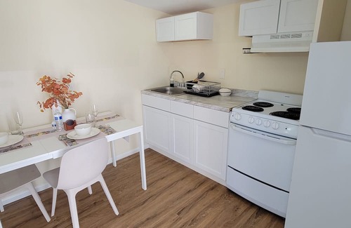 Calverton Apartment | Bright & Cozy Private Studio – Walk to Shops & Dining, Minutes from DC
