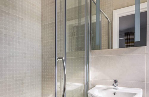 Tramore House | Burrows Lodge Guesthouse