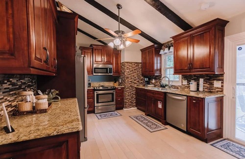 Danville House | Spacious 4BR Retreat w Pool