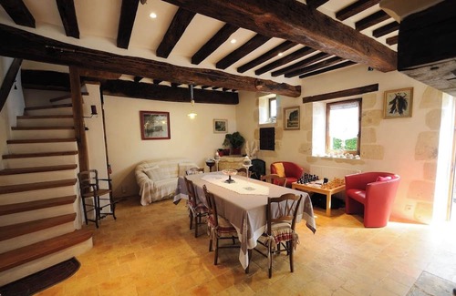 Saint-Germain-des-Grois Bed & Breakfast | Lovely Perche house with tastefully furnished interior. Cosy bedrooms.