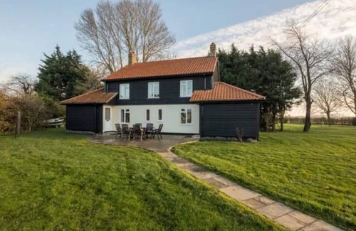 Littleport House | Charming & Cosy - Whooper Cottage