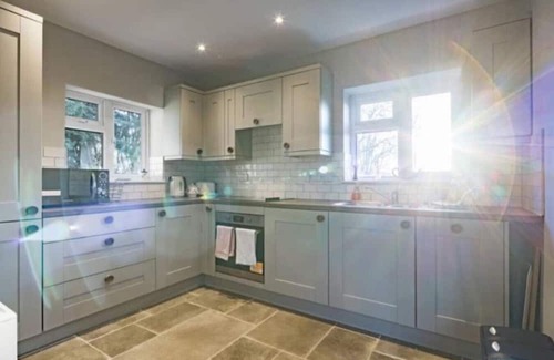 Littleport House | Charming & Cosy - Bewick Cottage