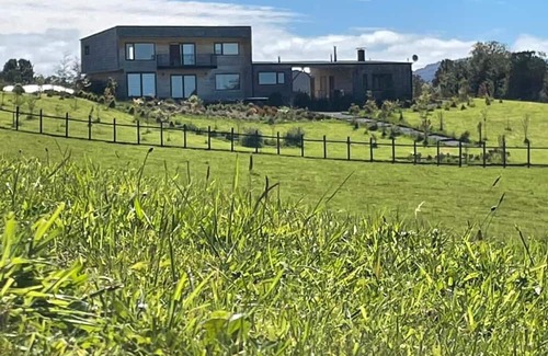 Chonchi Cottage | Arrayanes de Huillinco Cabins - Large house Arrayán