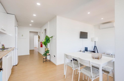 Sao Sebastiao Apartment | GuestReady - Modern charm in Setúbal