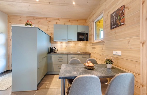 Grafenhausen Ski Chalet | Mettmapark - 2 Chalets for up to 8 People