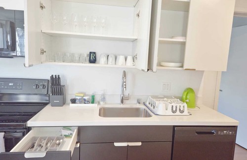 Little Tokyo Hotel | Premier 2-Bedroom Getaway in the Heart of Los Angeles