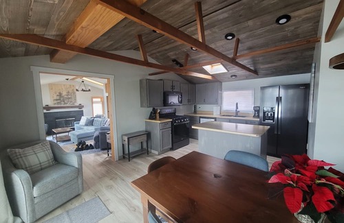 Turtle Lake Cabin | Welcoming & updated Lakefront cabin with AC in Turtle Lake - 2 bedrooms