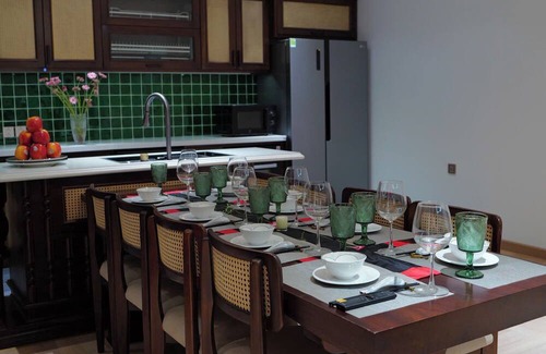Ba Dinh Hotel | 3-bedroom hotel in lovely Westlake view in the heart of Ha Noi