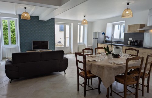 Challignac Cottage | Renovated Charente house with private garden and parking