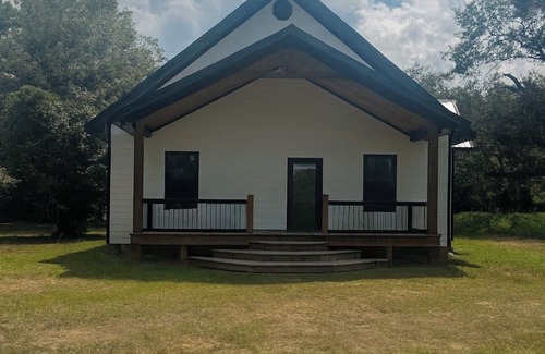 Perkinston House | Welcome to Silver Run Resort. Beautiful 3 bedroom home on 50 acres in Perkinston