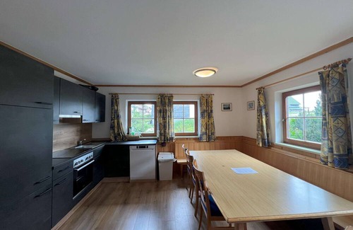 Ebensee House | Chalet Alpenvorland | Sauna | Kitchen | Mountain
