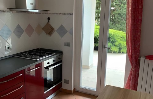 Cantello Apartment | Apartment 'Mora' with Mountain View, Private Terrace and Wi-Fi