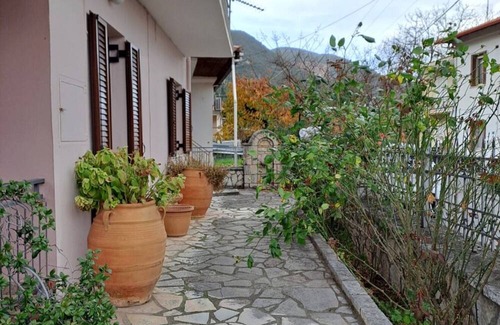 Gravia Apartment | Kontolati’s Mountain house