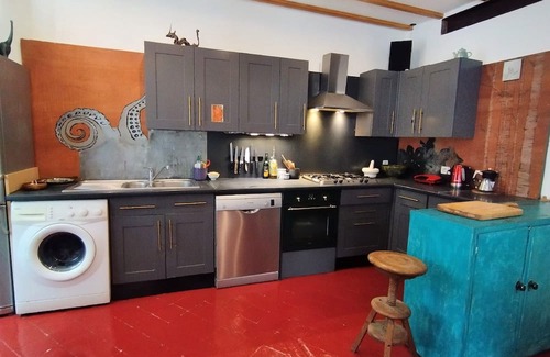 Durfort-et-Saint-Martin-de-Sossenac Apartment | Charming apartment in the heart of the medieval village