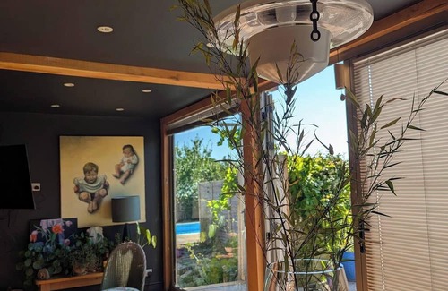 Cranbrook House | Artist's Hawkhurst Home with Pool and Sauna