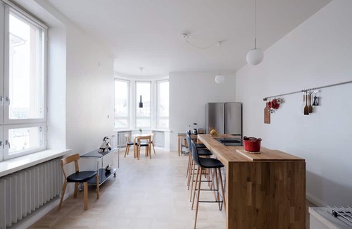 Hietalahti Apartment | Hotel-standard design apartment with sea view