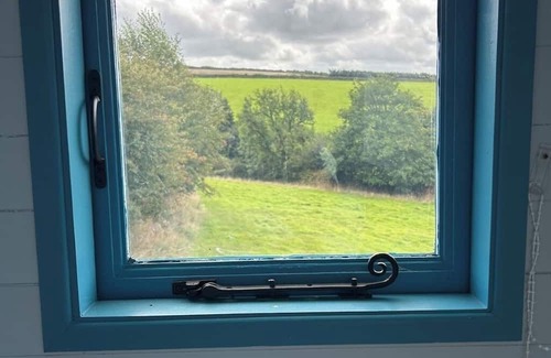 Barbrook House | Jack’s Shack, a quirky hideaway