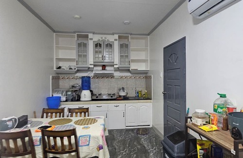 Ozamiz House | Charming 2-bedroom house in welcoming Ozamiz with AC, 4 vehicles can park inside