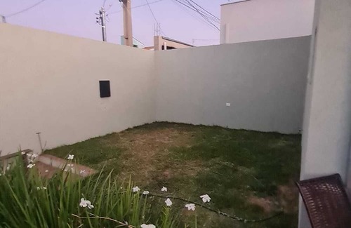 Guaxupe House | Cozy house in Guaxupé with swimming pool in a quiet location