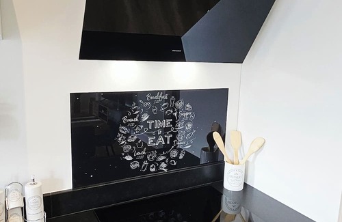 Plauen Apartment | Stylish attic in the top city of Plauen suitable for groups