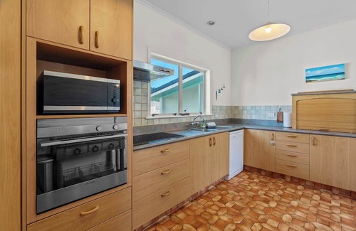 Waihi Beach House | I Can See The Sea! Su