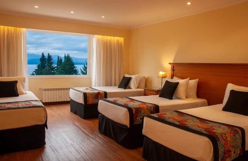 San Carlos de Bariloche Hotel | Relaxing Nahuel Huapi Room Close to Ski Slopes & Outdoor Adventures in Nature