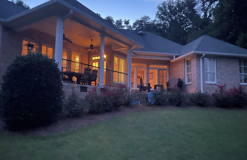 Rutherfordton House | 4-bedroom golf course home minutes from Tryon International Equestrian Center!
