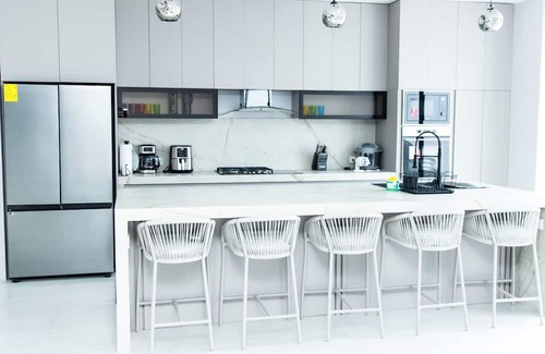 Punta Blanca House | La Vie Es Belle Beach House