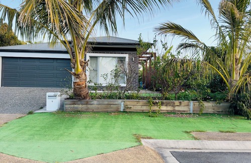 Mango Hill House | Mini Farm House at Mango hill Brisbane