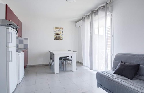Argeles-sur-Mer Ski Chalet | Demeures de la Massane M2C6