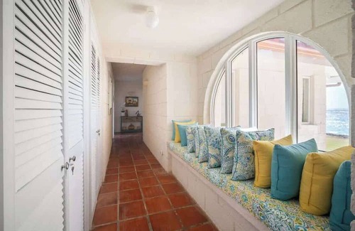 Long Bay House | ZenBreak Maltese Falcon 4bd