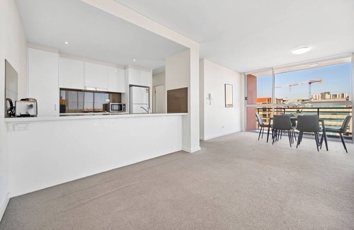 Liverpool Apartment | Enchanting 2-bedroom apartment with AC in lively Liverpool