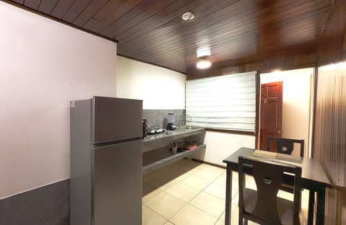 Santa Barbara Apartment | Hostel Pura Vida apt Araña