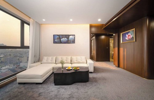 Ngu Hanh Son Apartment | Luxurious Suite with Ocean view