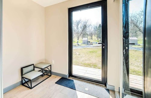 Harwood House | 2-bedroom Lake Front Cottage in Harwood, ON #1