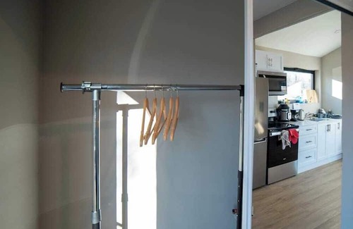 Harwood Cabin | 2-bedroom Lake Front Cottage in Harwood, ON #6