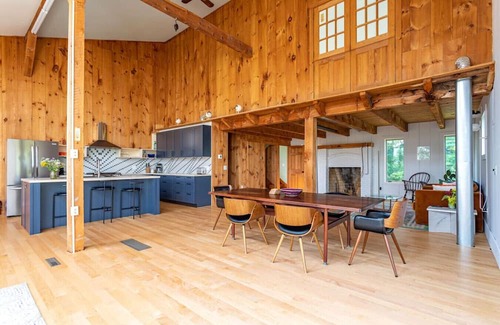 Old Chatham Apartment | Artists’ Hideaway in Old Chatham