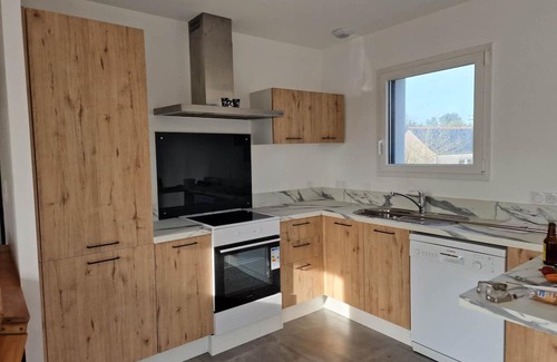 Ploudalmezeau House | defaultName