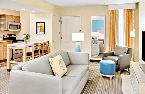 Sharonville Apartment | Fully Furnished Studio | Flexible Stays | All-Inclusive