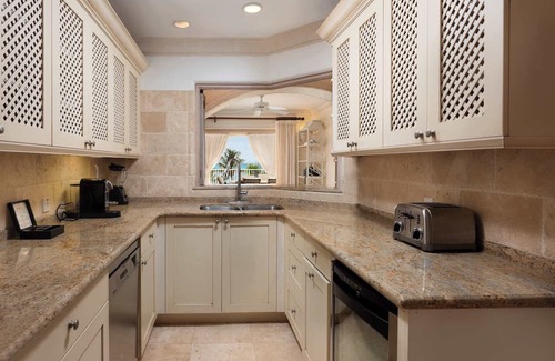 Little Battaleys Apartment | St Peter's Bay 405 in Speightstown by Personal Villas - Contemporary Convenience
